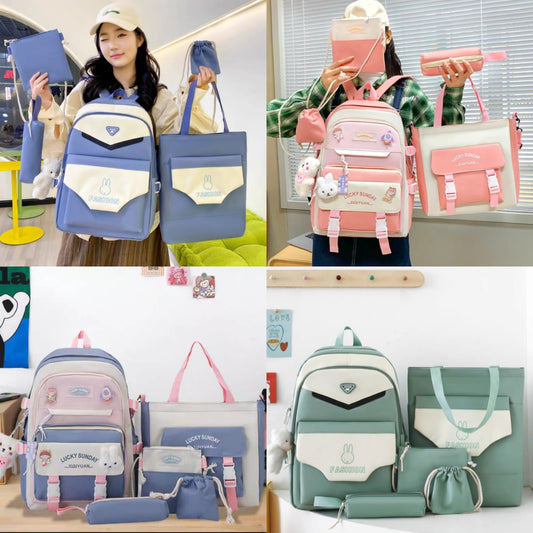 Mochila con accesorios