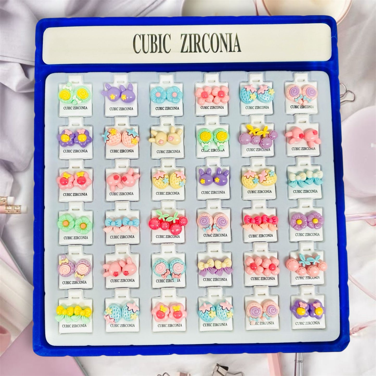 36 aretes frutas